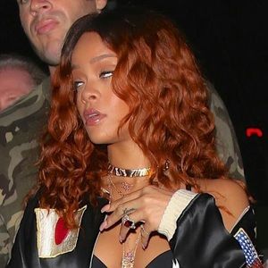 Meet your Posher, Chanel